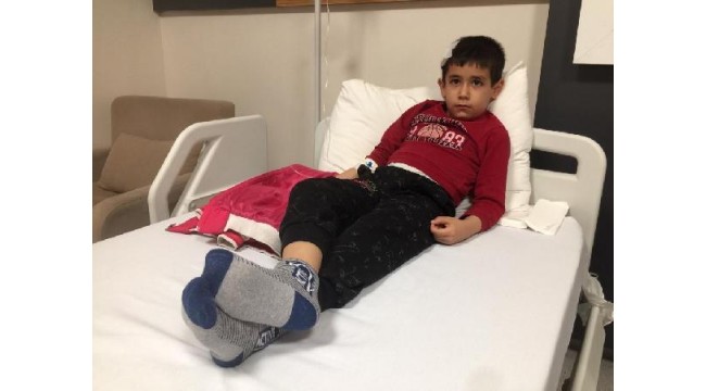 6 yaşındaki Eymen'in başına yorgun mermi isabet etti