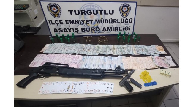 Turgutlu polisi 132 şüpheliyi yakaladı, 23’ü tutuklandı