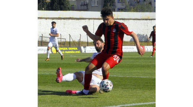 Turgutluspor, Sakaryaspor'u ağırlıyor