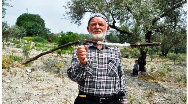 Dal parçasıyla yer altı sularını metresine kadar buluyor