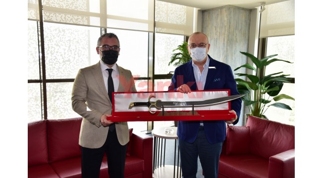 MHP'den Ergün'e hayırlı olsun ziyareti