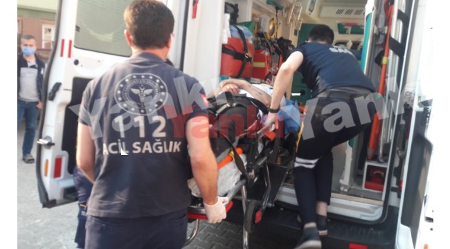 Motosikletin kayması sonucu düşen sürücü yaralandı