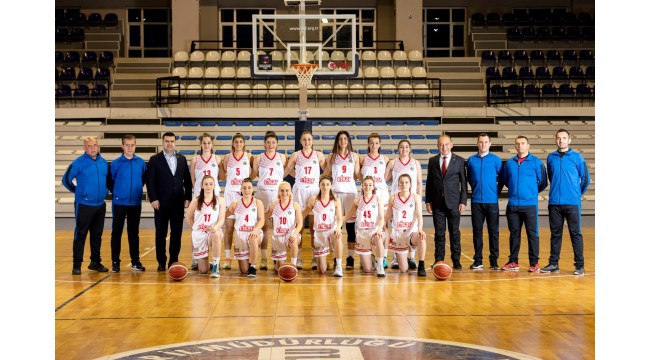 Turgutlu Belediye Kadın Basketbol Final Grubu İçin Sahada