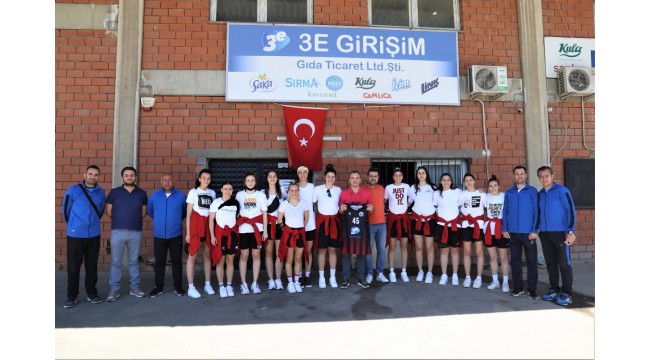 Turgutlu Belediyespor'dan 3E Girişim Şirketine Teşekkür Ziyareti