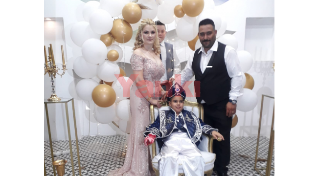 Gürel Ailesi'nin mutlu günü