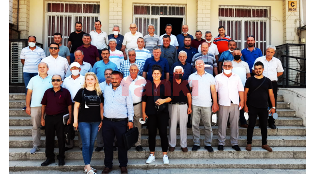 Muhtarlar Derneğinde Avni Gürel 4.kez başkan seçildi