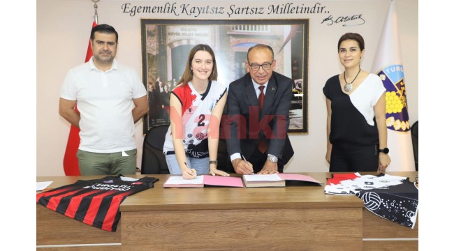 Sude Özel Turgutlu Belediyespor’da