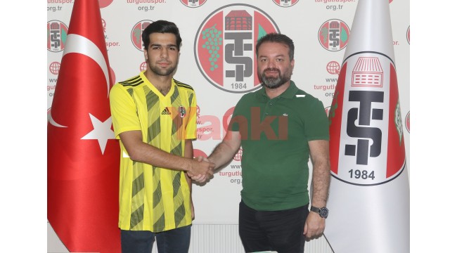 Turgutluspor, Altınordu'dan Mustafa Emirhan ile imzaladı