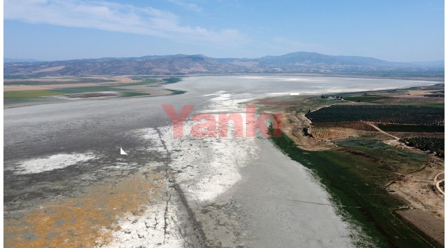 Marmara Gölü kuruma noktasına geldi