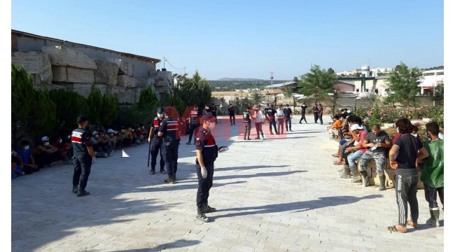 Mermer ocağındaki yabancı uyruklu 107 kişinin izinsiz çalıştırıldığı saptandı