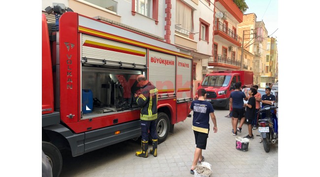 Mutfakta çıkan yangın panik yarattı