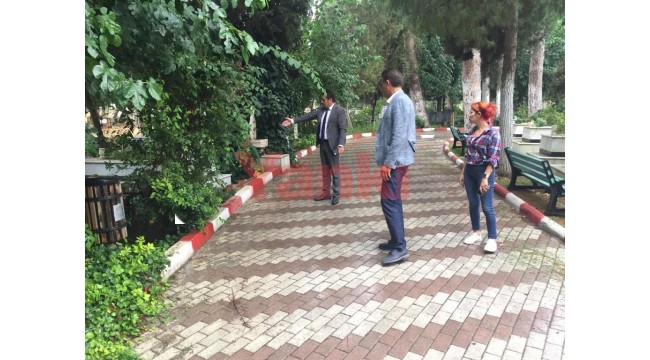 Büyükşehir Turgutlu mezarlıklarını inceledi