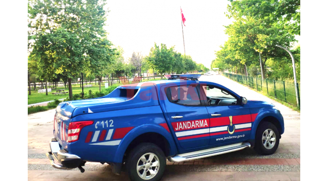 Manisa ve İzmir'de 10 ayrı hırsızlıktan aranıyordu! Turgutlu'da yakalandı
