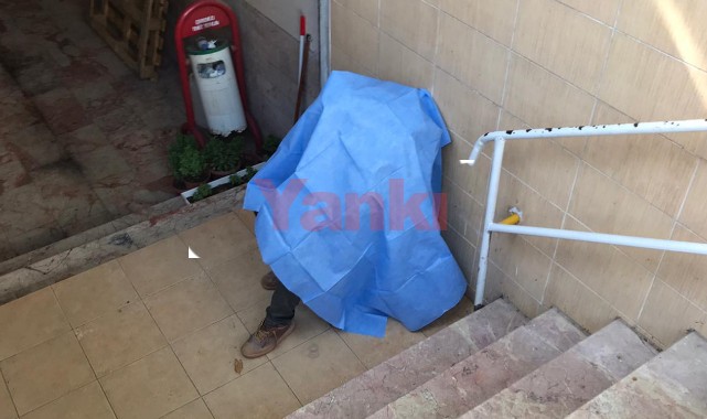 Alaşehir'de bir kişi, sandalyede otururken hayatını kaybetti