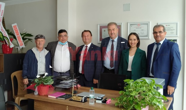 Ayşe Gültekin Gelişken'in Avukatlık Bürosu Açıldı