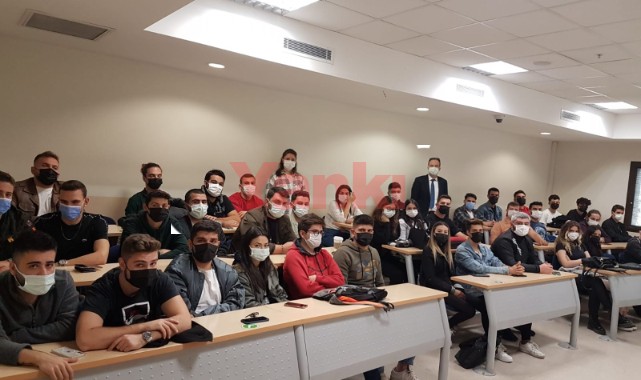 TUKSAD, İzmir Ekonomi Üniversitesi’nde ‘Tuğla Duvar Yarışması’ düzenledi