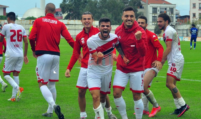 Turgutluspor İnegölspor'a karşı 
