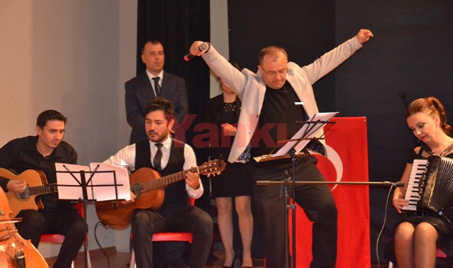 Turgutlu'da Öğretmenler Günü kutlandı