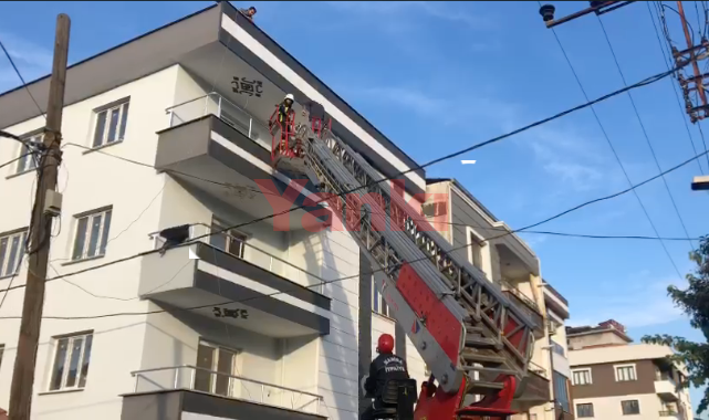 İnşaatta mahsur kalan işçiyi itfaiye kurtardı