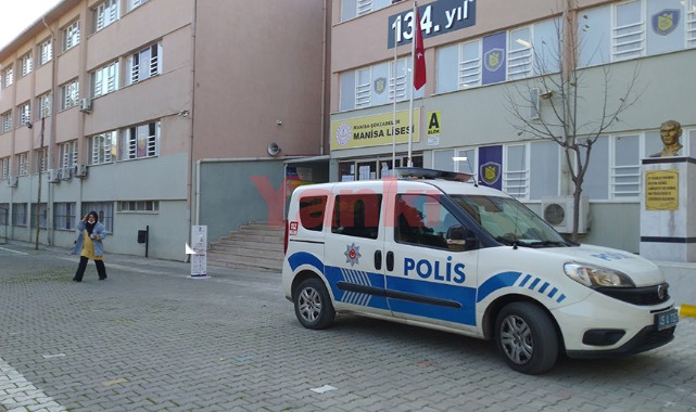 Manisa’da başkasının yerine ehliyet sınavına giren kişi gözaltına alındı