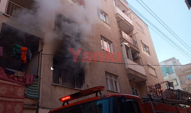 Turgutlu'da ev yangını: 6 kişi hastaneye kaldırıldı