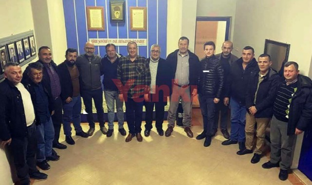 Başkan Yörüyen yol arkadaşlarını tanıttı