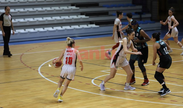 Belediye Kadın Basketbol Takımı Seri Peşinde