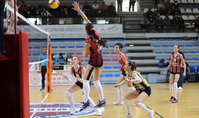 Kadın voleybolda bu hafta: Turgutlu Belediye deplasmanda, Seramiksan evinde