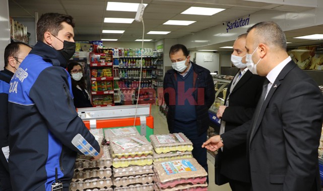 Manisa'da marketlere denetim yapıldı