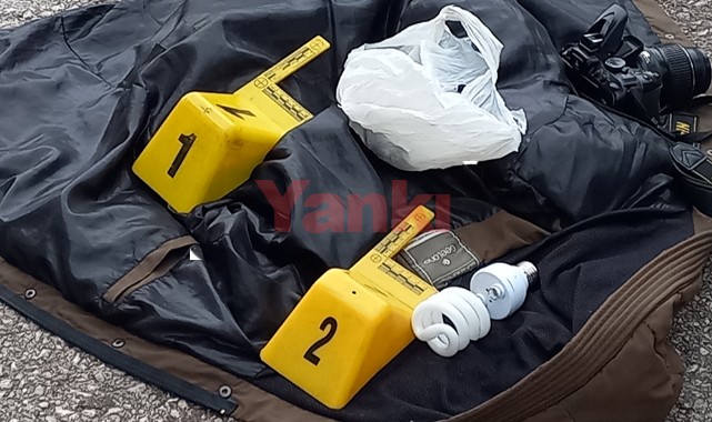 Polis ekiplerinin durdurduğu araçtan kaçan şüphelinin montundan uyuşturucu çıktı