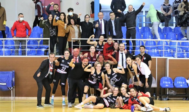 Turgutlu Belediyespor Urla'da kazandı:  57-70