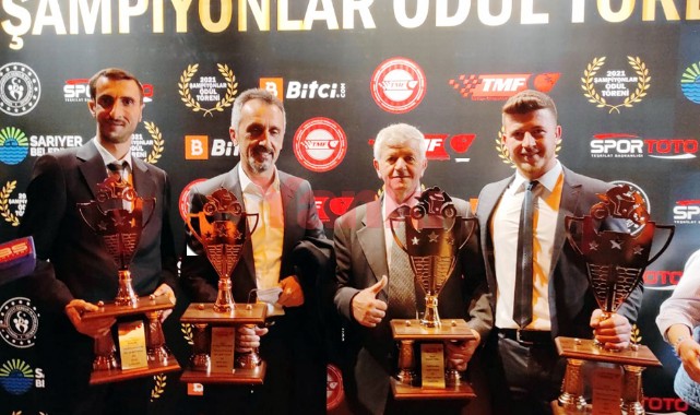 Turgutlu’nun şampiyon motosikletçileri kupalarını aldı