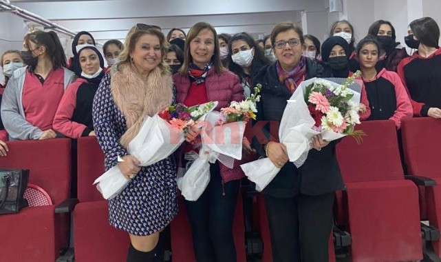 Turgutlulu iş kadınlarından öğrencilere girişimcilik semineri
