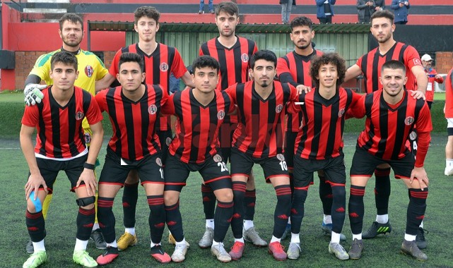 Turgutluspor'un gençleri U19 Ligi'nde liderliği bırakmadı