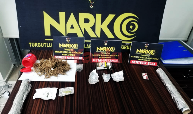 Turgutlu’da 2 ayrı uyuşturucu operasyonunda 4 kişi yakalandı