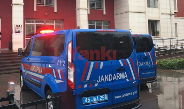 Turgutlu'da 6 yıl hapsi bulunan 62 yaşındaki firari hükümlü yakalandı
