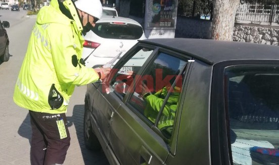 Turgutlu'da vatandaşlara trafik kuralları bilgilendirmesi