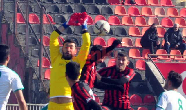 Turgutluspor ikinci yarıya kayıpla başladı: 0-2