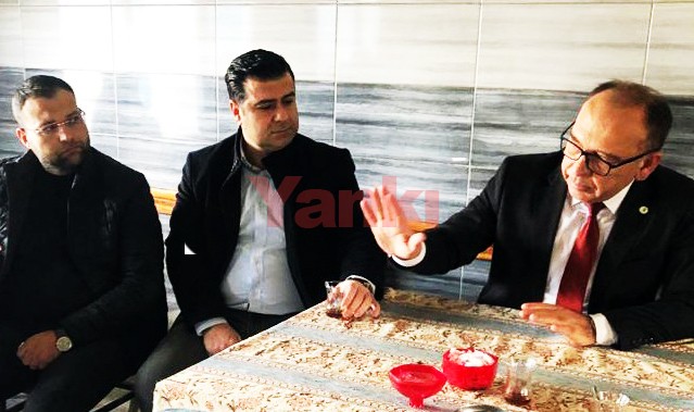 Akın: '20 yıldır o yolları yapmayanlara sorun'