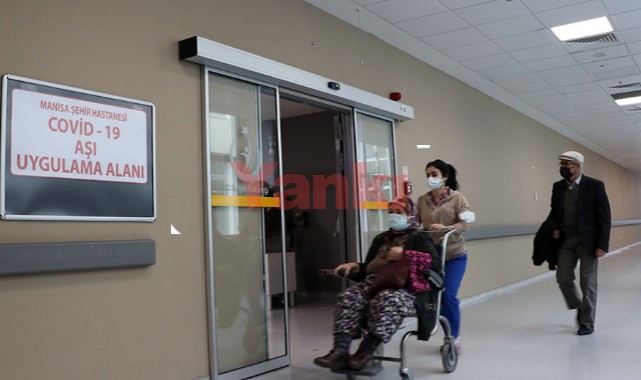 Manisa'da 40 günde yaklaşık 4 bin kişi TURKOVAC ile aşılandı