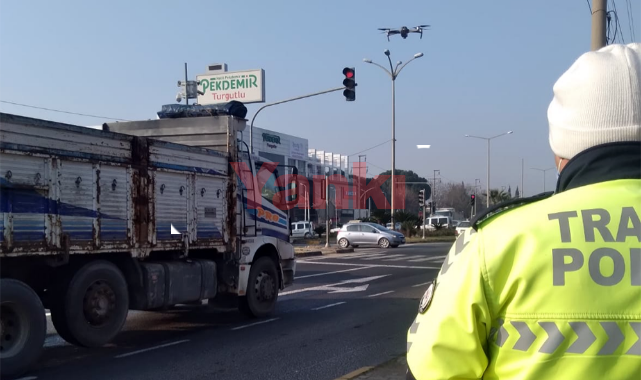Turgutlu’da ‘drone’ destekli trafik denetimi: 54 sürücüye ceza