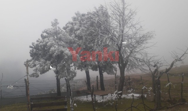 Çaldağı zirvesinde kar yağışı etkili oldu
