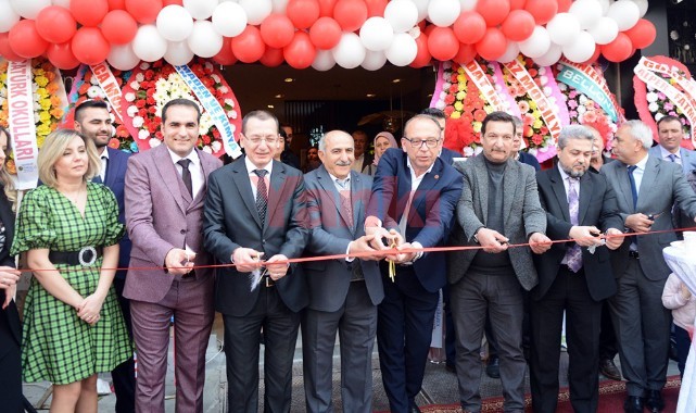 Kelebek Mobilya Turgutlu Şubesi açıldı