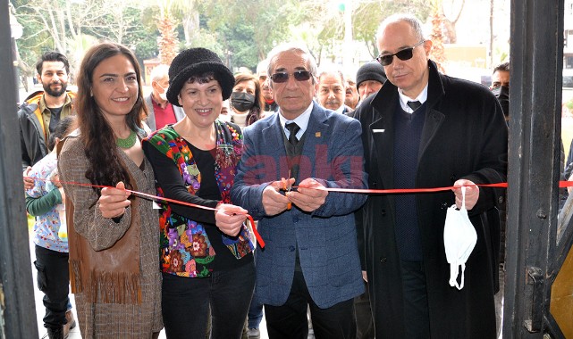 Ressam Yıldız 4.sergisini Turgutlu’da açtı