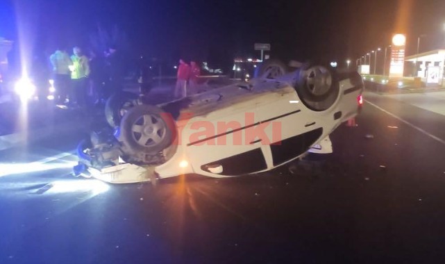 Salihli'de devrilen otomobildeki 1 kişi öldü, 3 kişi yaralandı