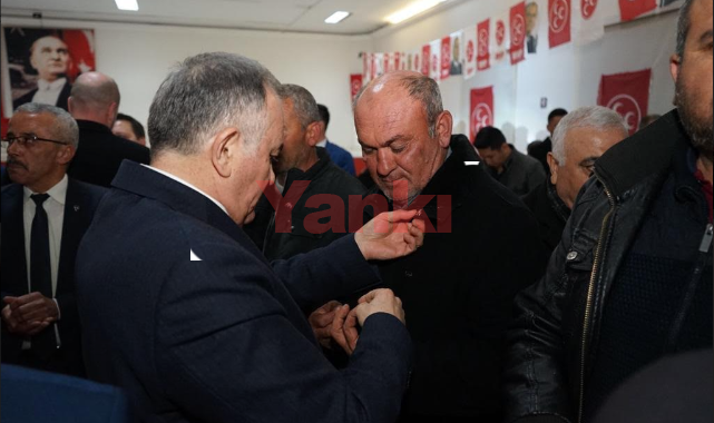 Sarıgöl’de MHP’ye Toplu Katılım