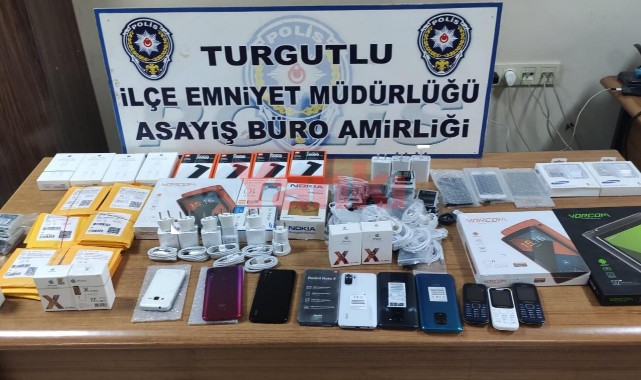 Turgutlu'da 1 ayda 64 şüpheli tutuklandı!