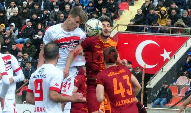 Turgutluspor lig sonuncusuna da yenildi: 1-3