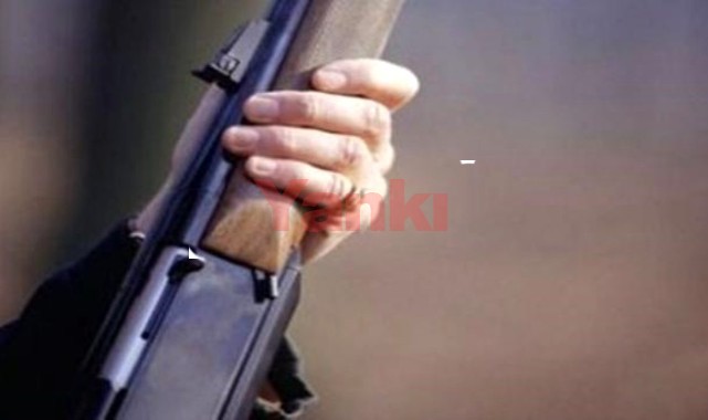 14 yaşındaki çocuk, av tüfeğiyle oynarken arkadaşını vurdu