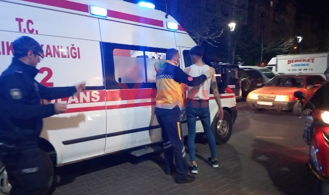 Bıçaklı kavgada 2 kişi yaralandı